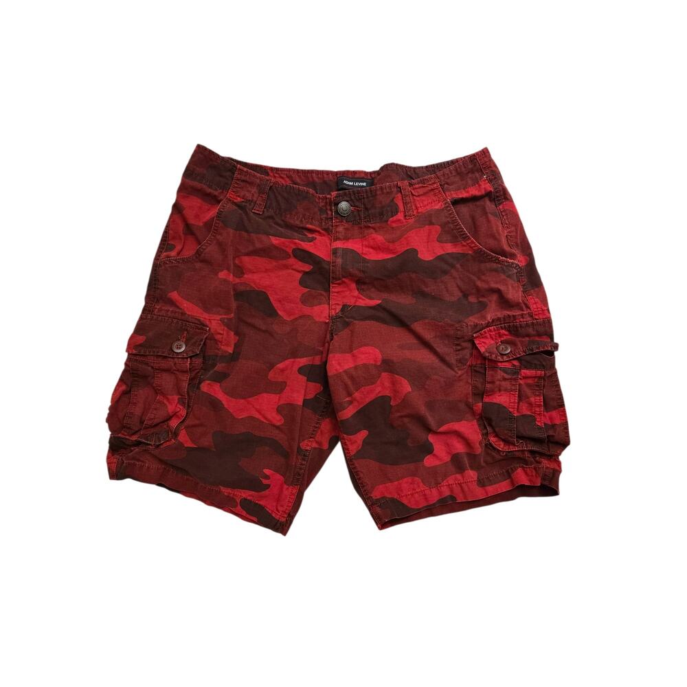 Adam Levine red camo cargo shorts, size 34